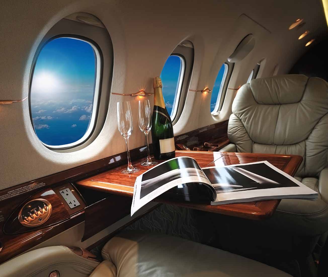 Setting the Standard in Luxury Insurance Setting the Standard in Luxury Insurance